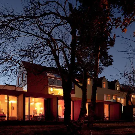 Casa Penhas Douradas - Burel Expedition Отель Мантейгас