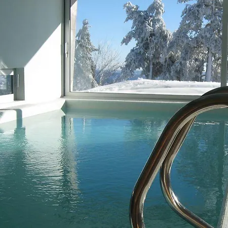 Casa Penhas Douradas - Burel Expedition مانتيغاز