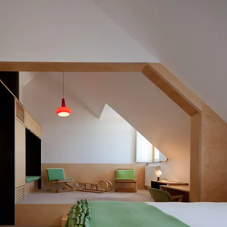 Casa Penhas Douradas - Burel Expedition مانتيغاز