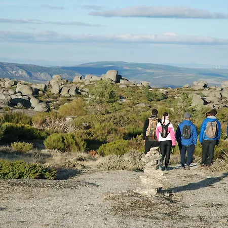 Casa Penhas Douradas - Burel Expedition מלון 4*