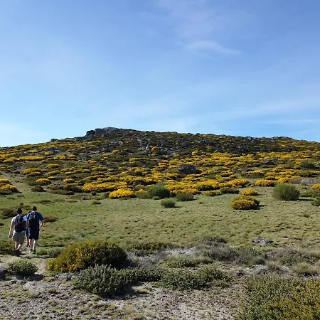 Casa Penhas Douradas - Burel Expedition 4* مانتيغاز