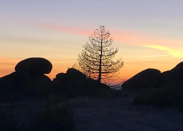 Casa Penhas Douradas - Burel Expedition 4* Мантейгас