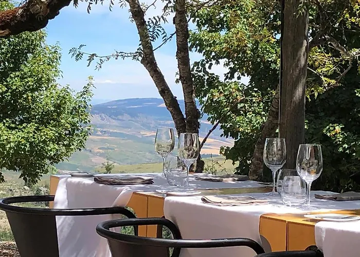 Отель Casa Penhas Douradas - Burel Expedition 4*