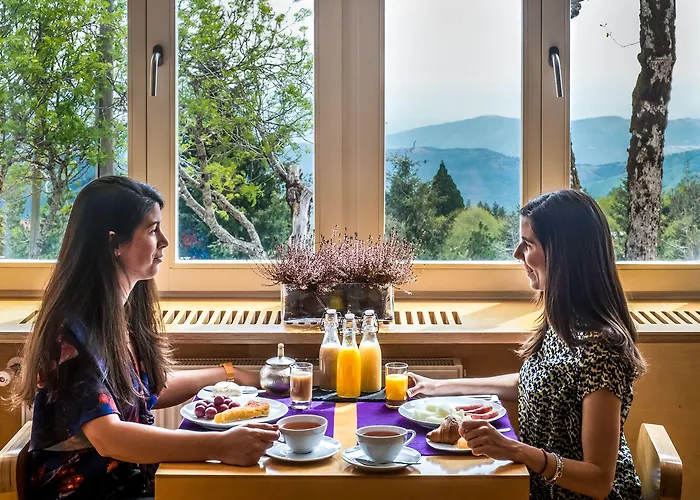 Отель Casa Penhas Douradas - Burel Expedition